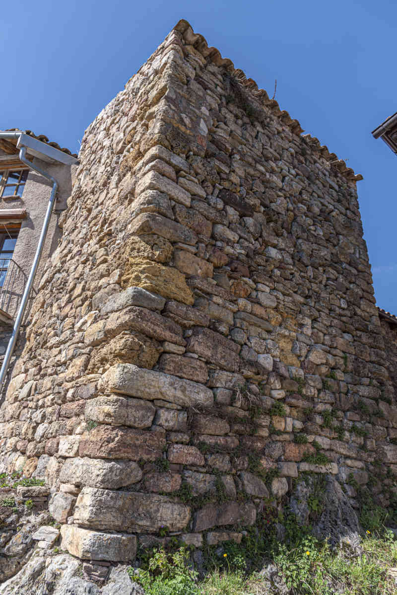 Lleida - la Vall Fosca - Antist - torre de Carla 2.jpg